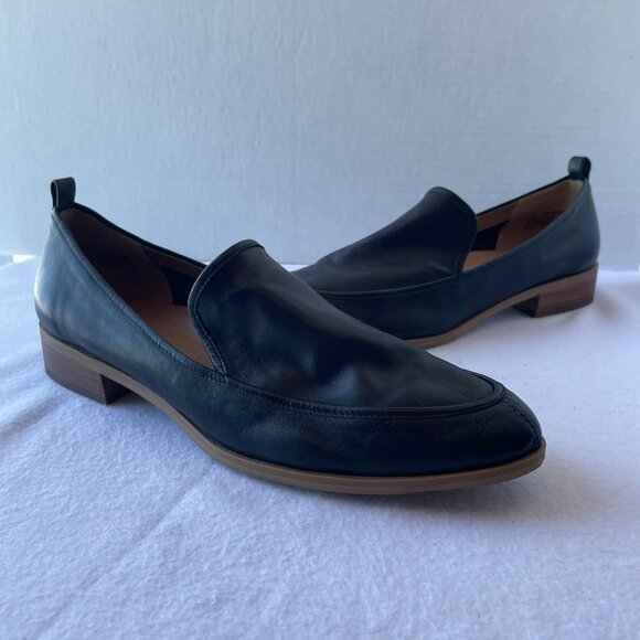 susina black loafers